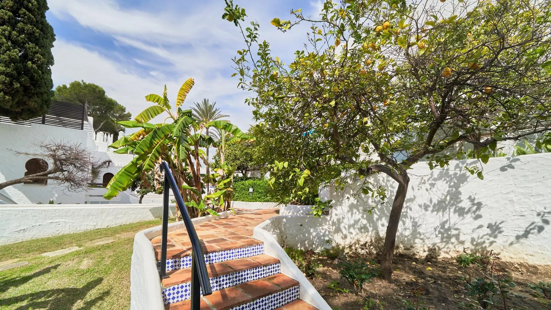 Green Village Marbella Apartment